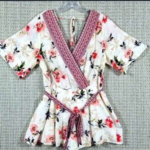 Three Pink Hearts Romper Women's White Floral Kimono XS